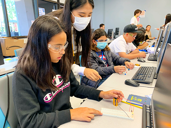 Middle school children from three schools in Santa Ana participated in a two-week scholarship session of FABcamp.