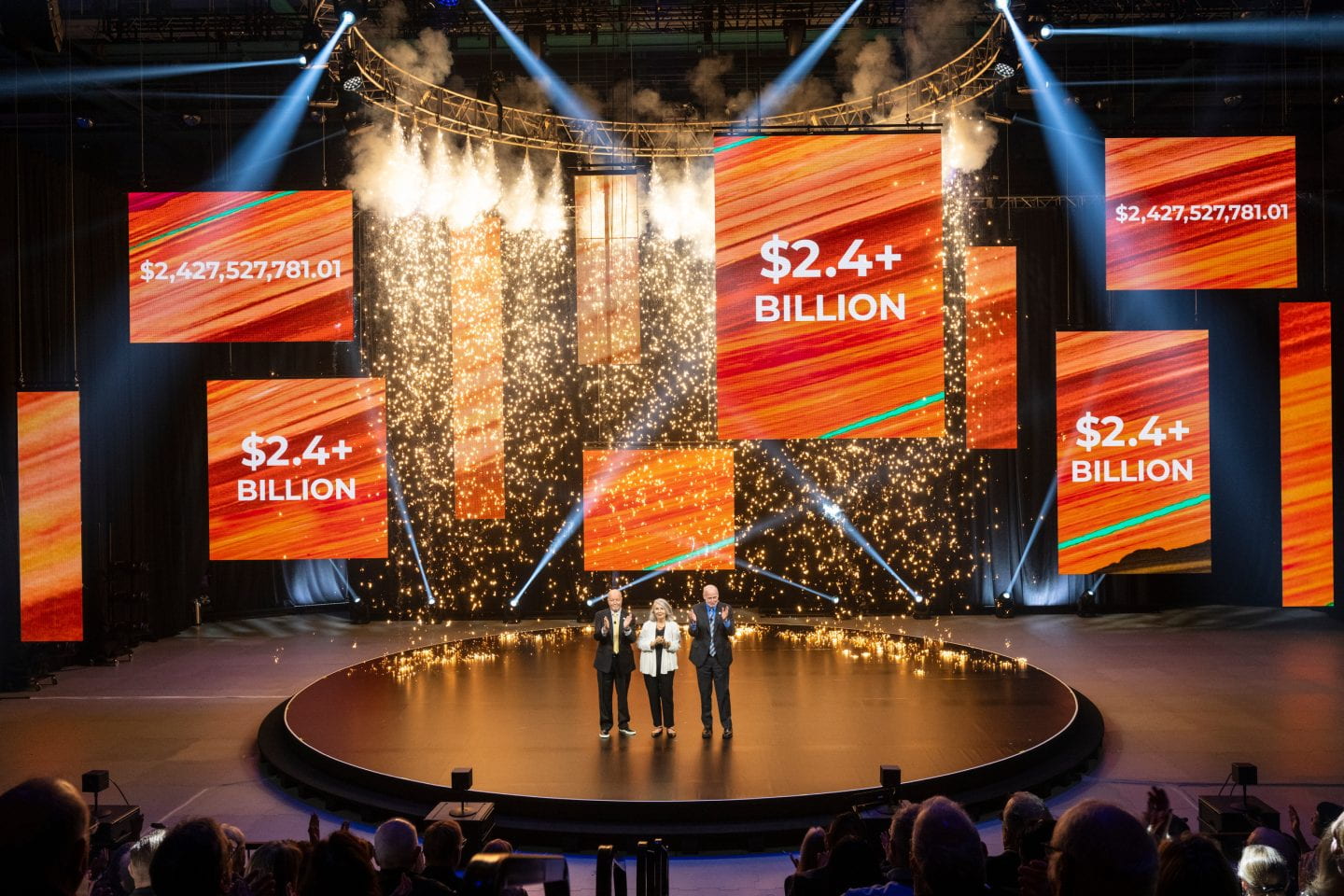 UC Irvine celebrated the successful completion of its Brilliant Future fundraising campaign with a festive event on Oct. 4. Steve Zylius / UC Irvine UC Irvine celebrated the successful completion of its Brilliant Future fundraising campaign with a festive event on Oct. 4. Steve Zylius / UC Irvine