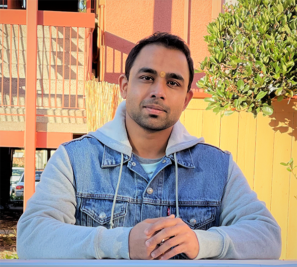 The UCI Graduate Division awards engineering doctoral student Ajinkya Desai a Distinguished Public Impact Fellowship for his research on fire-atmospheric interaction.